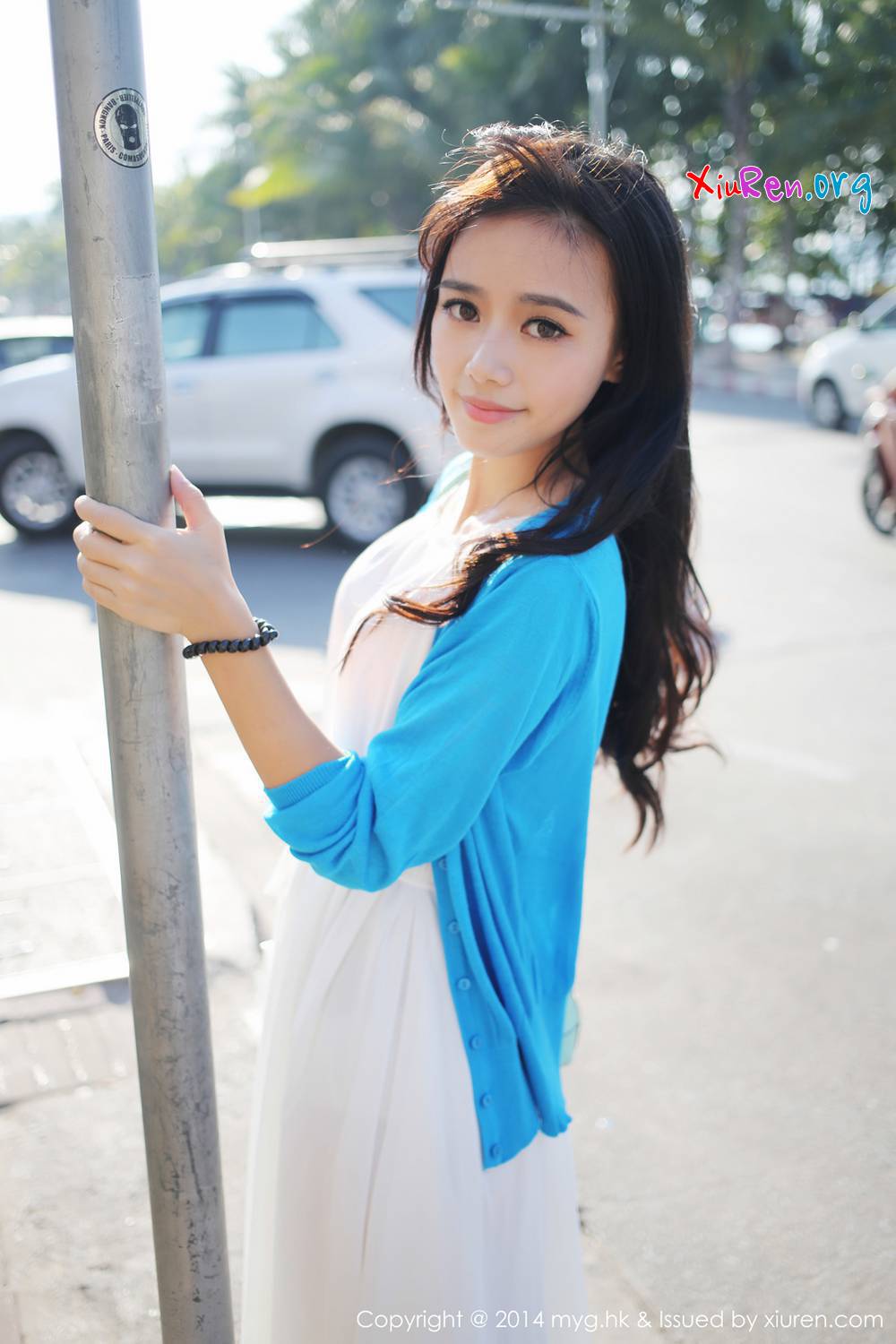 [MyGirl] Vol.086 可爱清纯文静美少女toro羽住粉色护士制服露臀养眼诱惑 44P