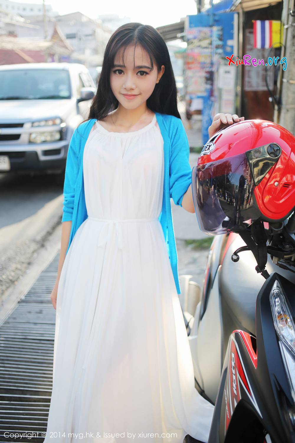 [MyGirl] Vol.086 可爱清纯文静美少女toro羽住粉色护士制服露臀养眼诱惑 44P