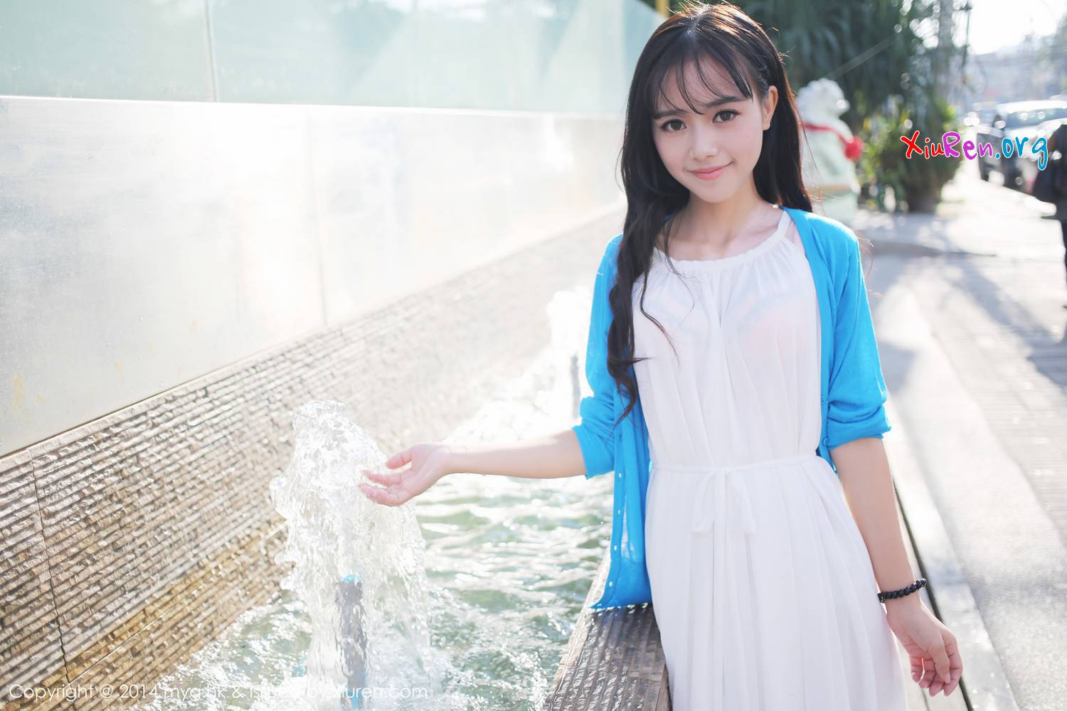 [MyGirl] Vol.086 可爱清纯文静美少女toro羽住粉色护士制服露臀养眼诱惑 44P